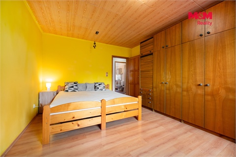 Prodej rodinného domu, 180 m² 18
