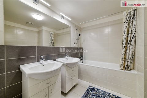 Prodej bytu 3kk, 98 m² - 16