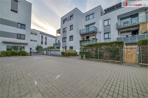 Prodej bytu 3kk, 98 m² - 26