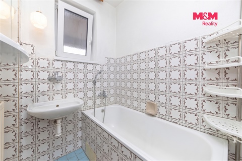 Prodej rodinného domu, 139 m² - 14