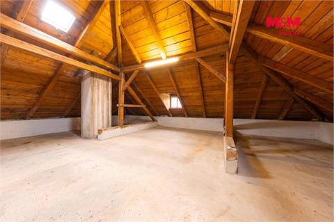 Prodej rodinného domu, 139 m² - 24