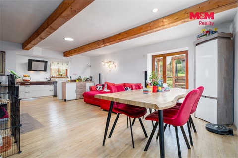 Prodej rodinného domu, 255 m² - 0