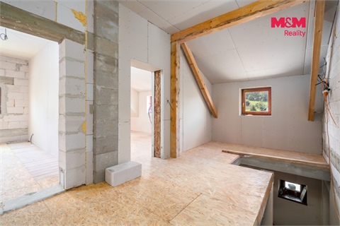 Prodej rodinného domu, 255 m² - 18