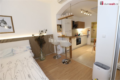 Pronájem bytu 1+1, 35 m² - 2
