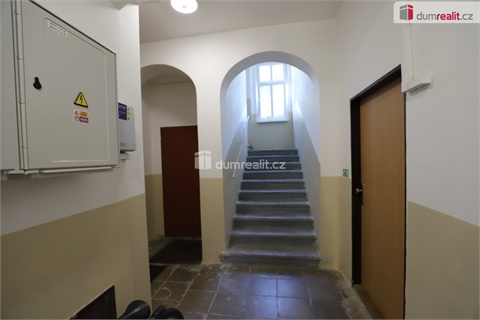 Pronájem bytu 1+1, 35 m² 12