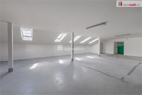 Pronájem výrobního objektu, 4 300 m² - 24