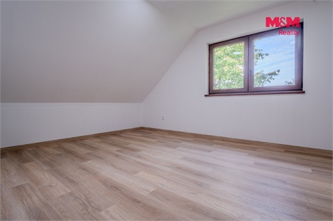 Prodej rodinného domu, 141 m² 10