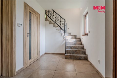 Prodej rodinného domu, 141 m² - 8