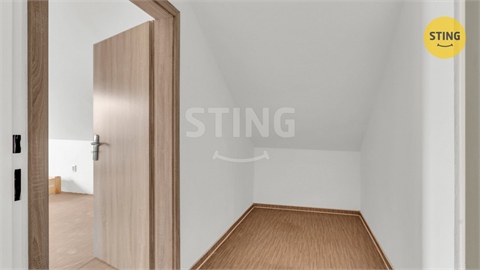 Prodej rodinného domu, 360 m² 12