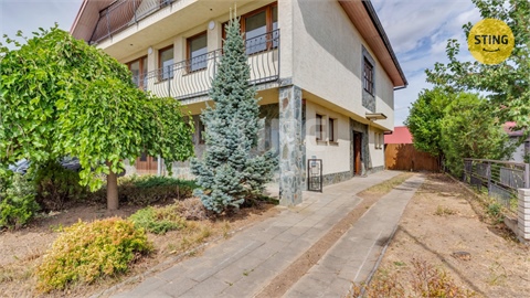 Prodej rodinného domu, 360 m² - 22
