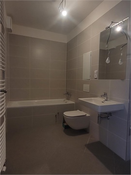 Pronájem bytu 1kk, 38 m² - 2