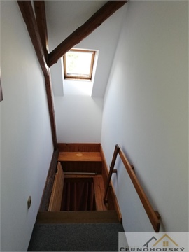Prodej rodinného domu, 250 m² 28