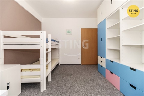 Pronájem bytu 3kk, 97 m² - 10