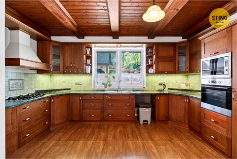 Prodej rodinného domu, 150 m² - 0