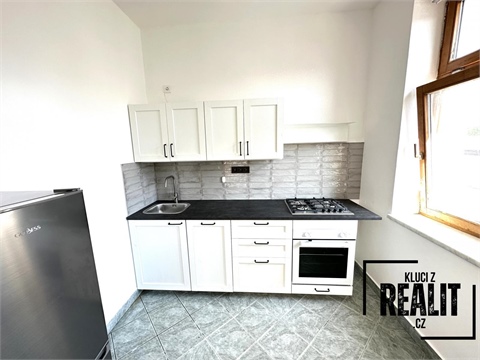 Pronájem bytu 1kk, 50 m² - 4