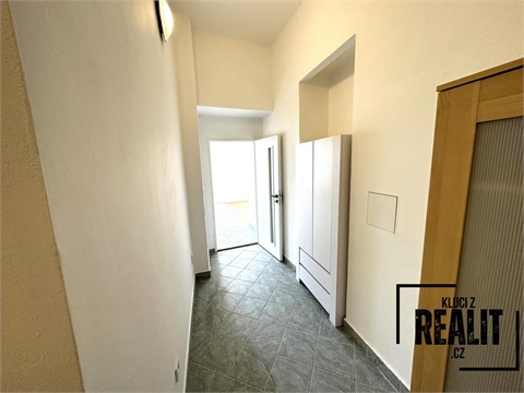 Pronájem bytu 1kk, 50 m² - 10
