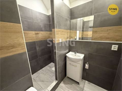 Pronájem bytu 1+1, 36 m² - 2