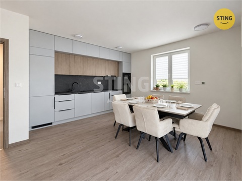 Pronájem bytu 3kk, 78 m² - 14