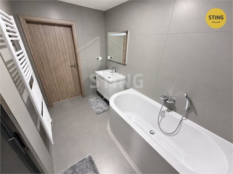 Pronájem bytu 3kk, 78 m² - 0