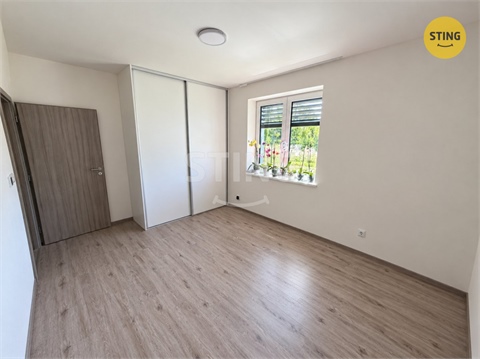 Pronájem bytu 3kk, 78 m² 22