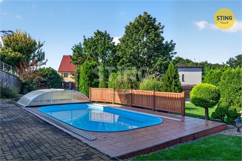 Prodej rodinného domu, 215 m² - 20