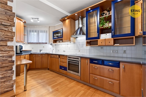 Prodej rodinného domu, 215 m² - 4