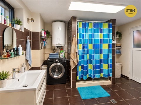 Prodej rodinného domu, 160 m² - 6