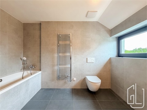 Pronájem rodinného domu, 155 m² 8