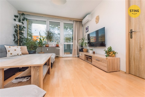 Prodej bytu 3+1, 63 m² - 2