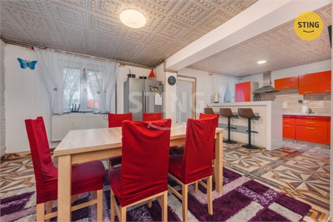 Prodej rodinného domu, 220 m² - 4
