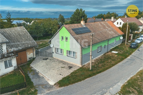 Prodej rodinného domu, 220 m² 0