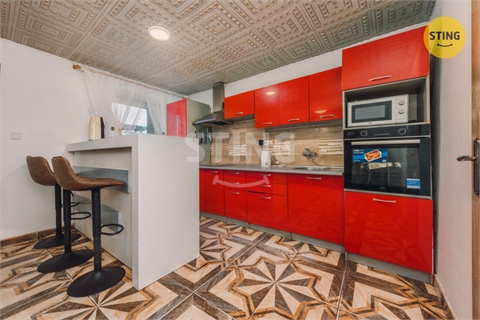 Prodej rodinného domu, 220 m² 4