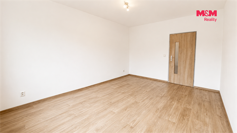 Pronájem bytu 1+1, 60 m² - 4