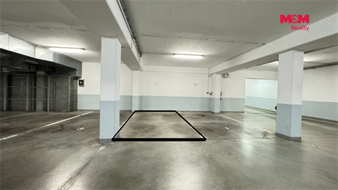 Pronájem parkovacího místa, 13 m² - 0