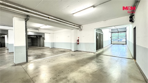 Pronájem parkovacího místa, 13 m² - 2