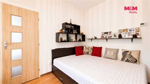 Prodej rodinného domu, 92 m² 12
