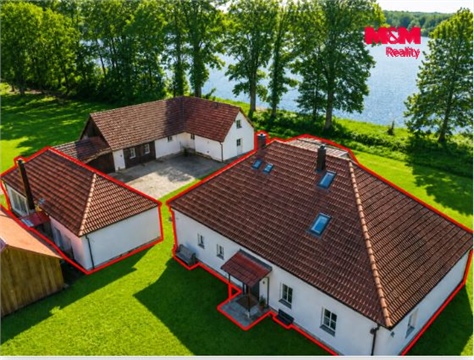 Prodej rodinného domu, 292 m² - 4