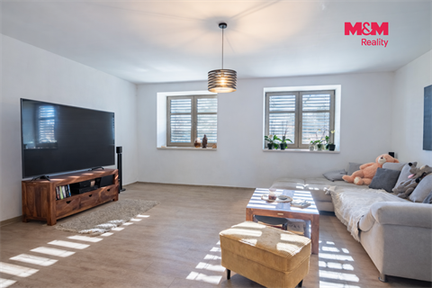Prodej rodinného domu, 292 m² 10