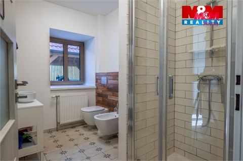 Prodej rodinného domu, 292 m² - 26