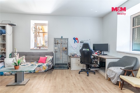 Prodej rodinného domu, 292 m² - 24