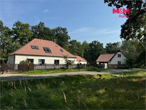 Prodej rodinného domu, 292 m² - 28