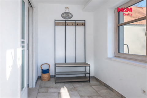 Prodej rodinného domu, 292 m² 14