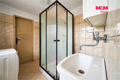 Prodej rodinného domu, 140 m² - 6
