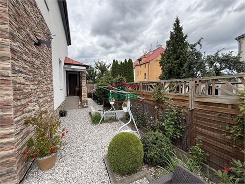 Prodej rodinného domu, 200 m² 24