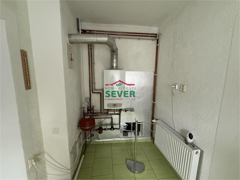 Prodej rodinného domu, 200 m² - 20
