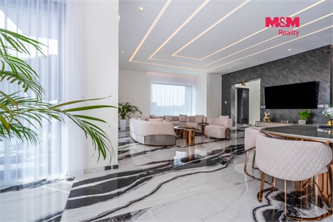 Prodej rodinného domu, 400 m² - 10