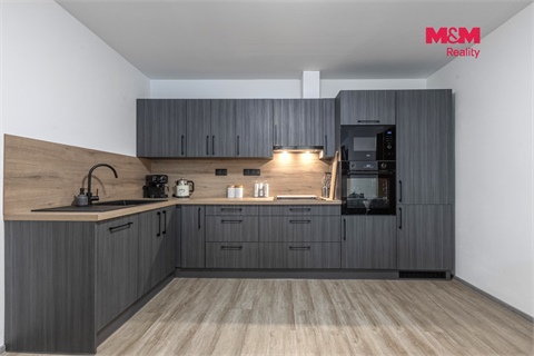 Prodej bytu 3kk, 78 m² 12