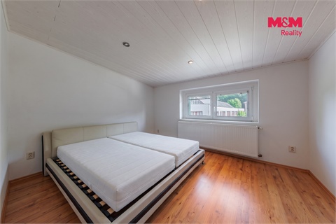 Prodej rodinného domu, 300 m² 8