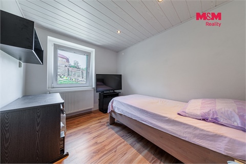 Prodej rodinného domu, 300 m² - 8