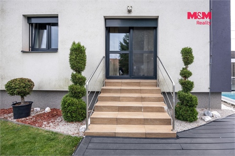 Prodej rodinného domu, 280 m² - 4